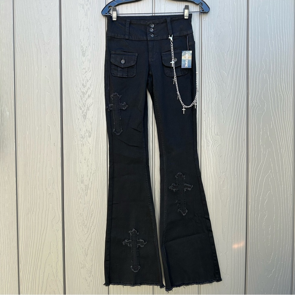 Hot Topic Black Cross Patch Side Chain Flare Pants Sz 3 Low Rise Gothic Stretch - Picture 1 of 16